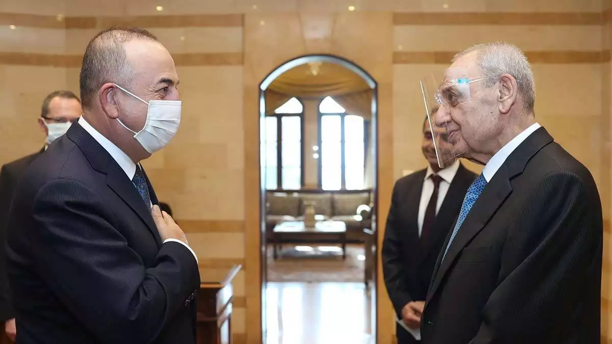 Çavuşoğlu lübnan'da meclis başkanı ile görüştü