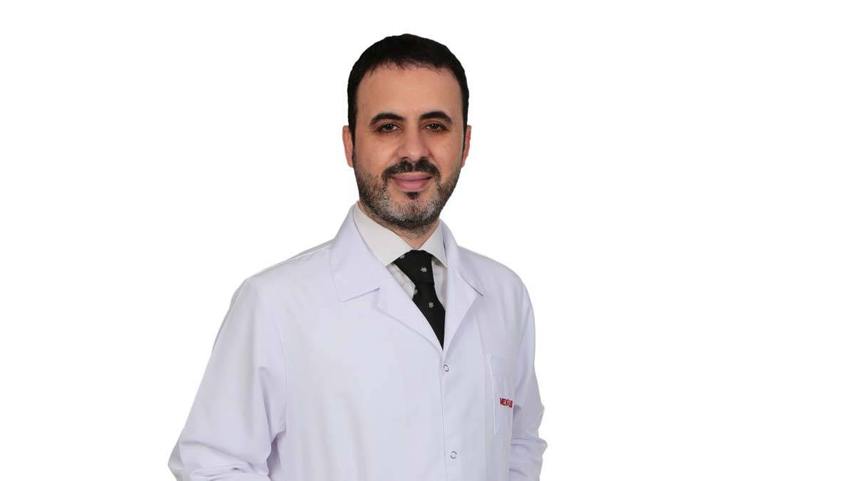 " Hasta çocuğun okula bu şartlarda devam ederek sınıf arkadaşlarının da sağlığını riske atması doğru değildir "