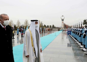 Cumhurbaşkanı, Abu Dabi Veliaht Prensi'ni karşıladı