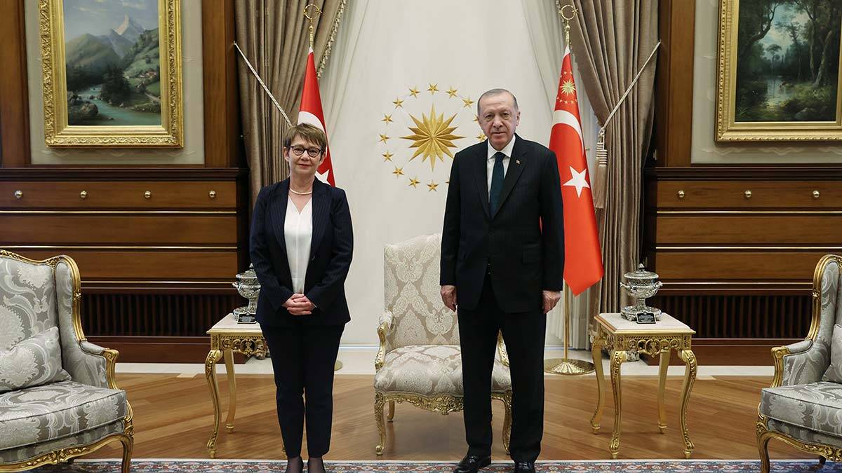 Cumhurbaşkanı, EBRD Başkanı'nı kabul etti