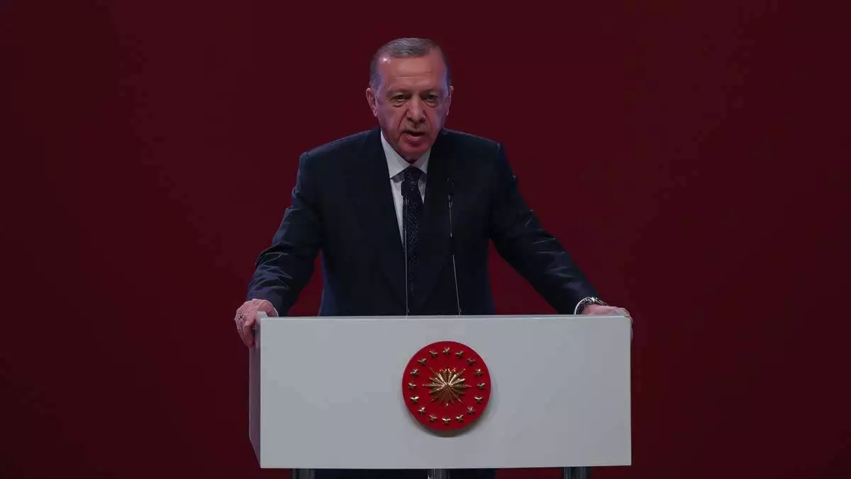 " ulusal yapay zeka stratejimizi geliştirerek bu doğrultuda bir üst aşamaya çıkacak adımı attık "