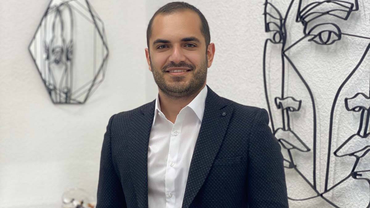 " Bilimsel ve tıbbi hiçbir temeli olmayan vaatlerle insanlar kandırılıyor "