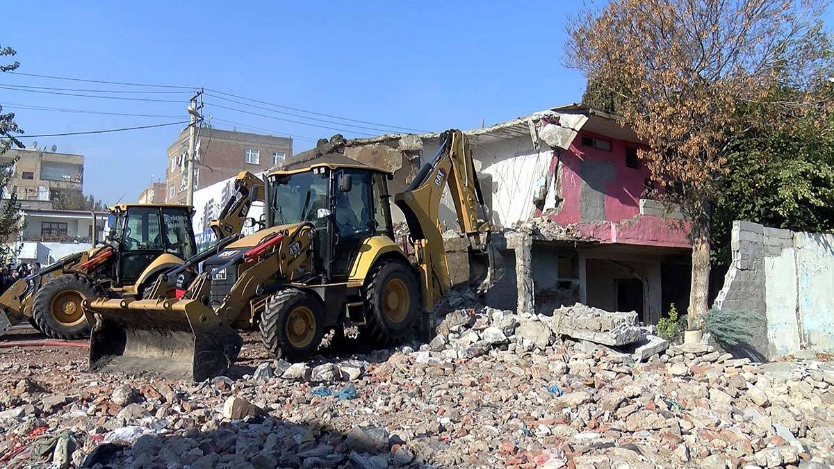 " Bugüne kadar 602 hak sahibi ile görüşme gerçekleştirildi. Yaklaşık 100 vatandaşımızla anlaştık"