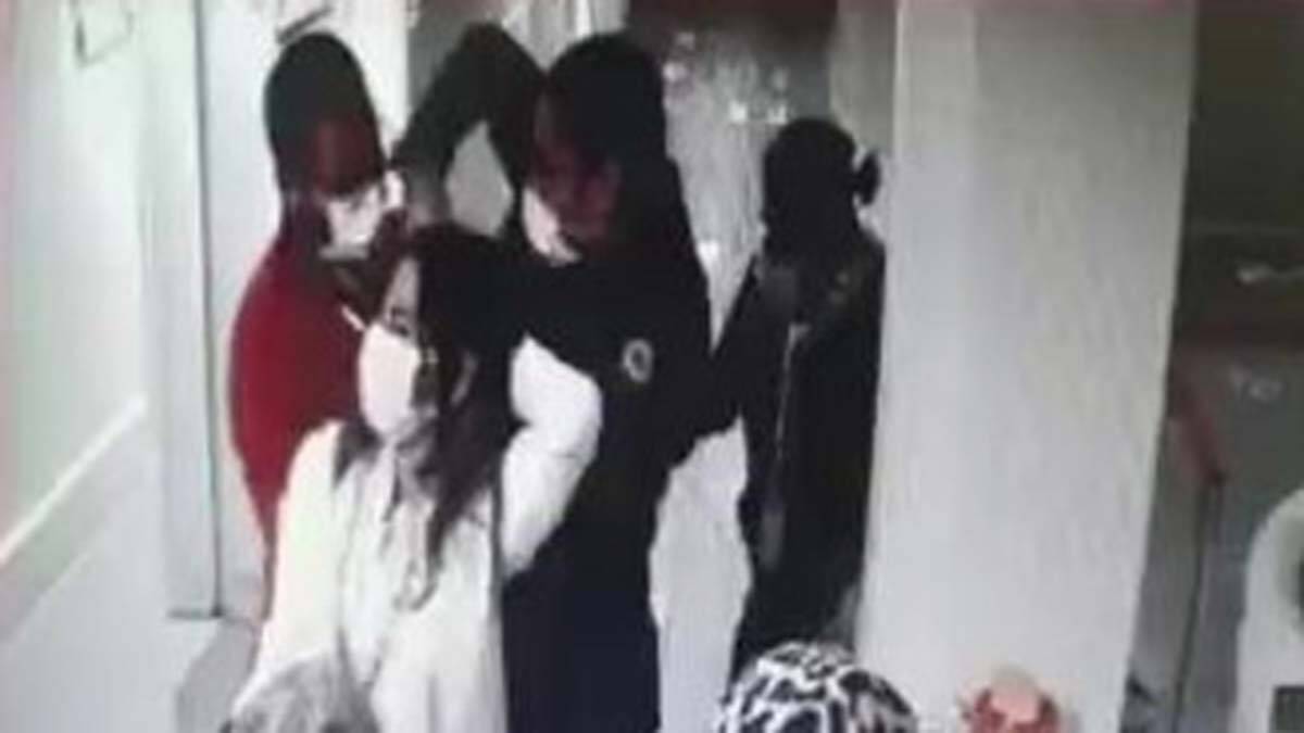 " Olay olduğundan beri kafamı toplamaya sakin olmaya üzülmemeye çalışıyorum"