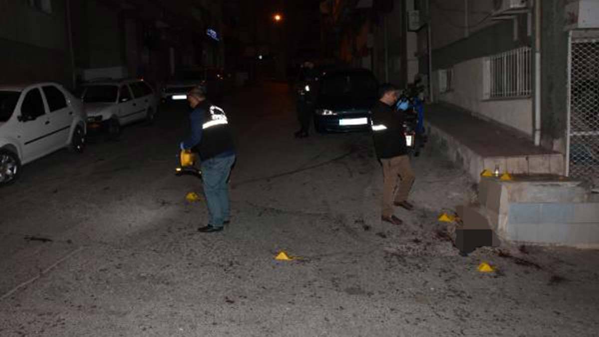 Dönerci dükkanında müşterilerle kavga: 1 ölü 5 yaralı