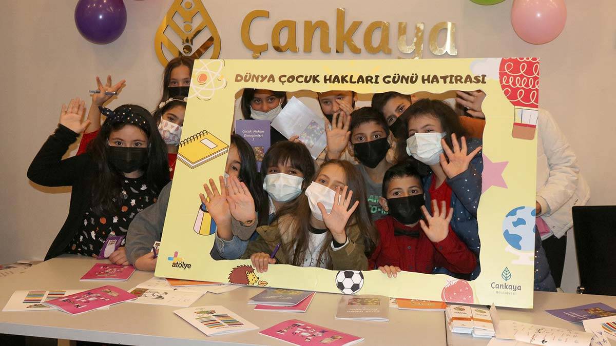 Dünya Çocuk Hakları Günü şölen havasında kutlandı