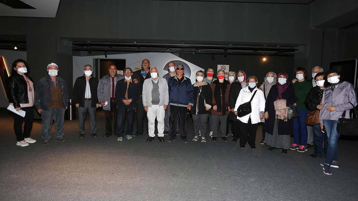 Yenimahalleliler vizyon filmlerinde buluşuyor