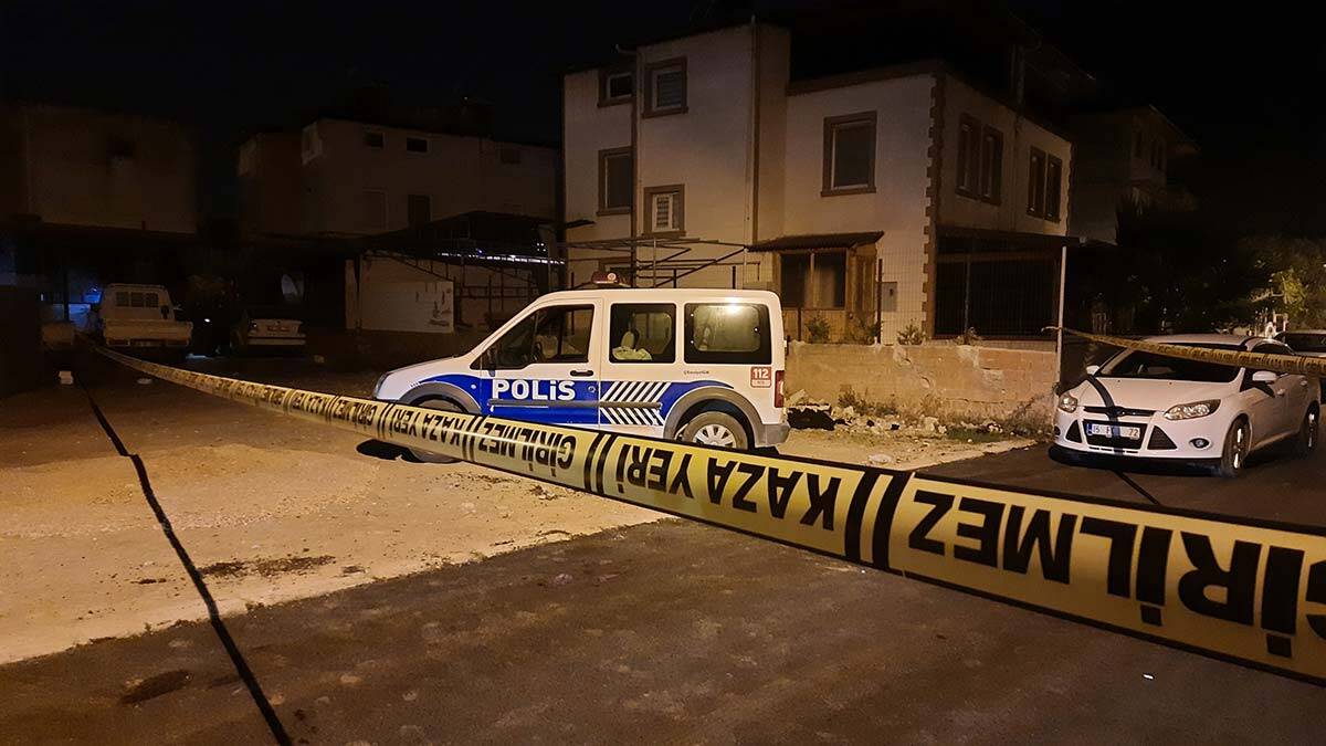 Eski sağlık müdürünü vuran saldırgan aranıyor