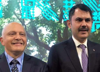 Finike Denizaltı Dağları Projesi Glasgow'da tanıtıldı
