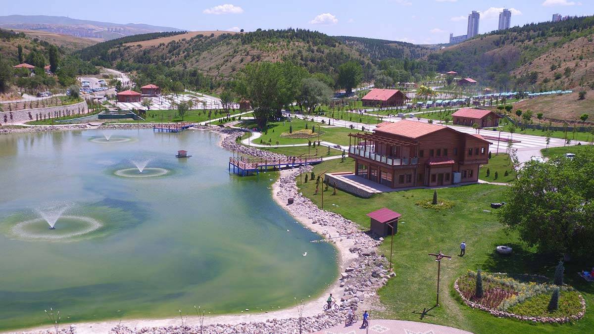 Üreğil Millet Bahçesi'ne ziyaretçi akını