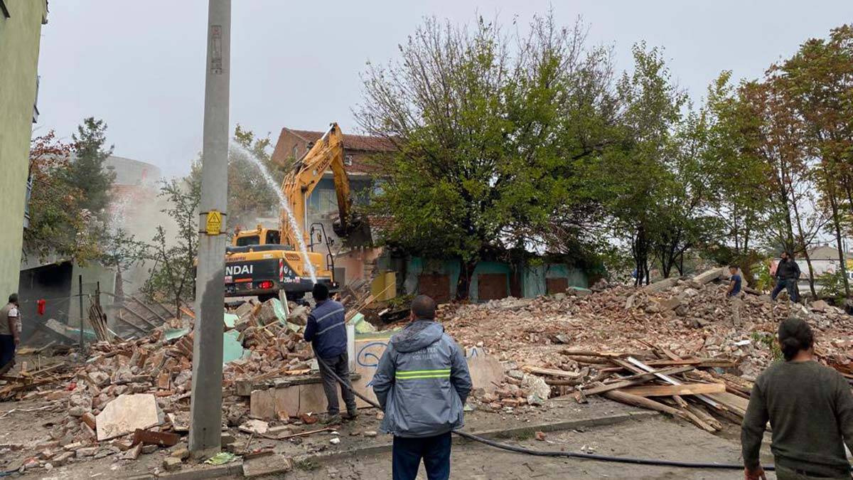 Güneydoğu'da kentsel dönüşümde yıkımlar başladı