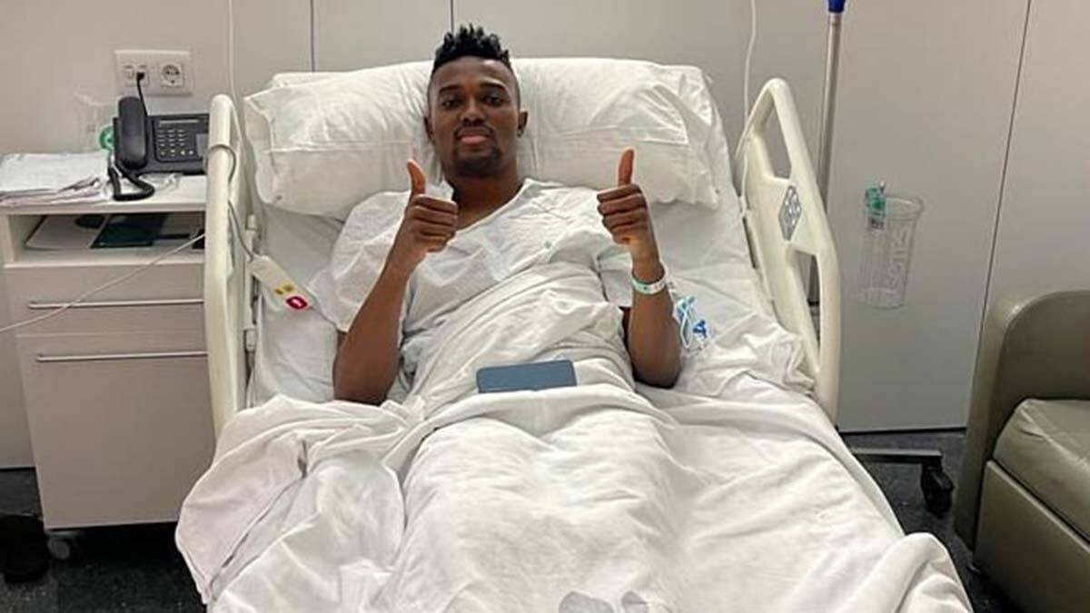 Ganalı futbolcu Mensah ameliyat oldu