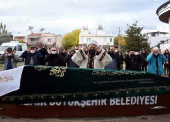 Gazeteci Sefa Özkaya son yolculuğuna uğurlandı