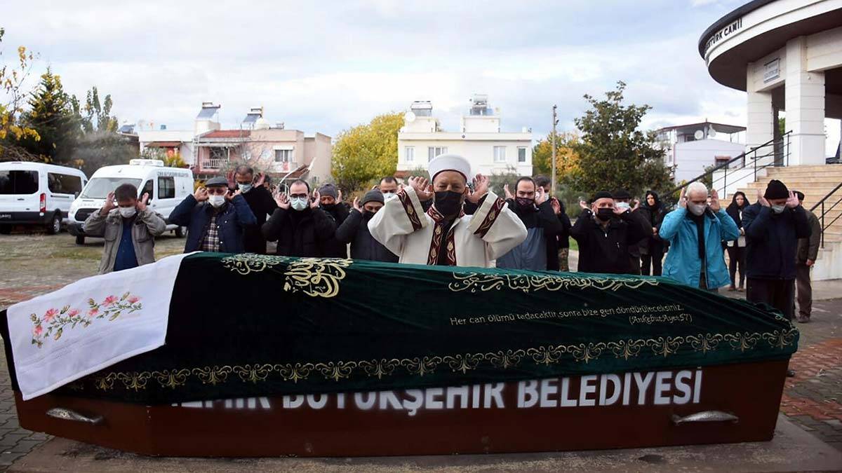 Gazeteci Sefa Özkaya son yolculuğuna uğurlandı