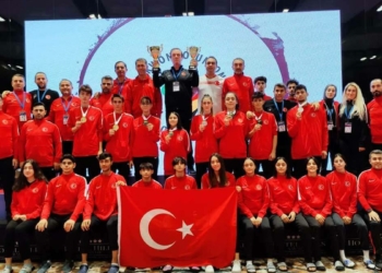 Gençler Tekvando Şampiyonası'nda Millilerden 8 madalya