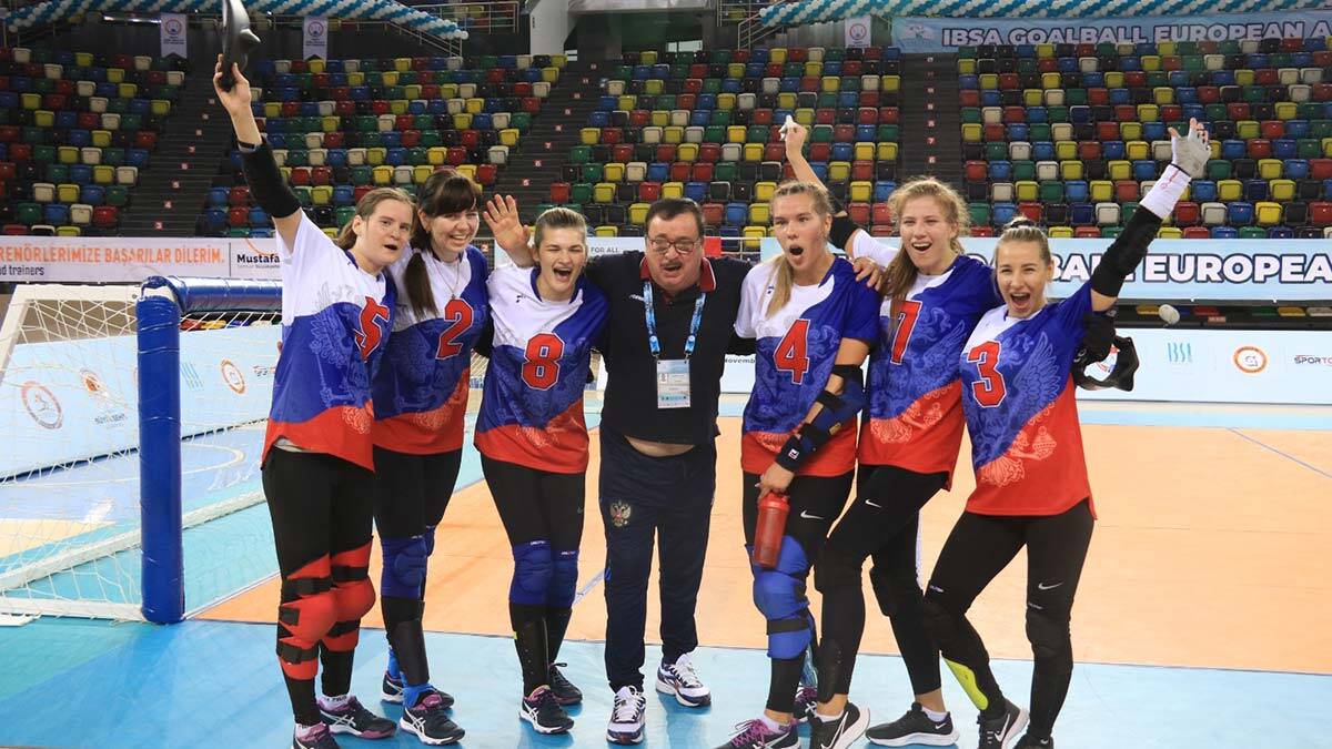 Karşılaşmanın ikinci yarısında da üstünlüğünü koruyan Rusya, maçı 5-4 kazanarak Avrupa Şampiyonu oldu