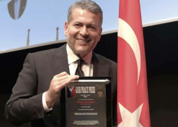 Gusi Barış Ödülü Levent Uysal'ın oldu
