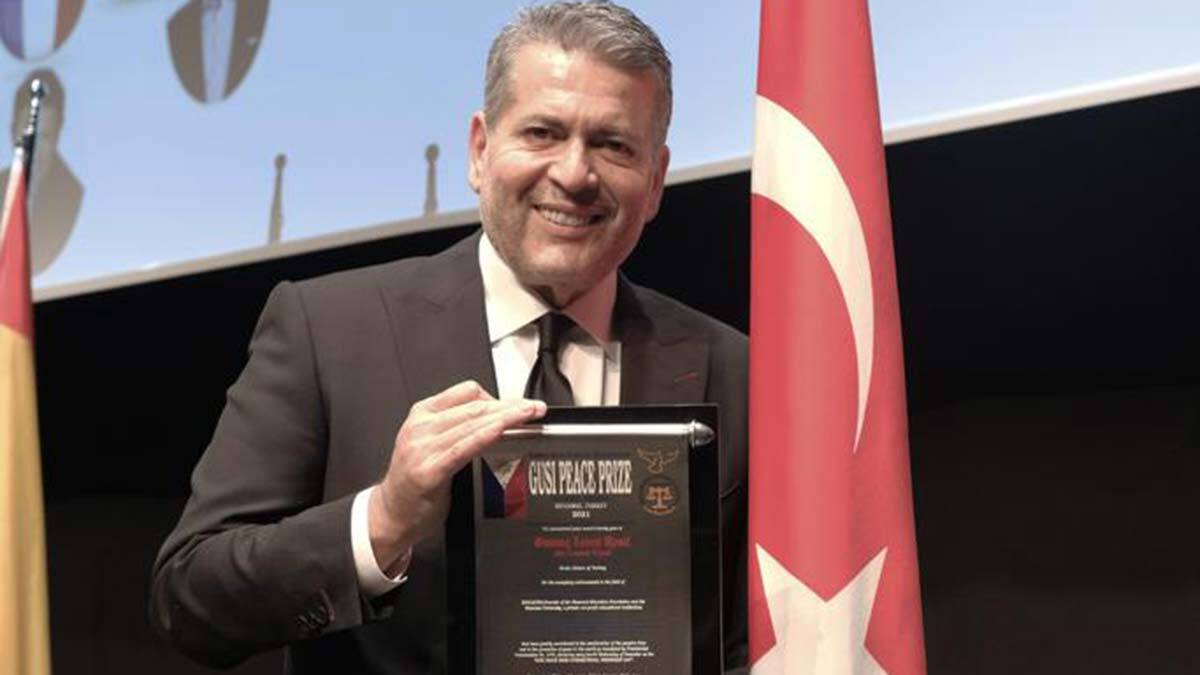 Gusi Barış Ödülü Levent Uysal'ın oldu