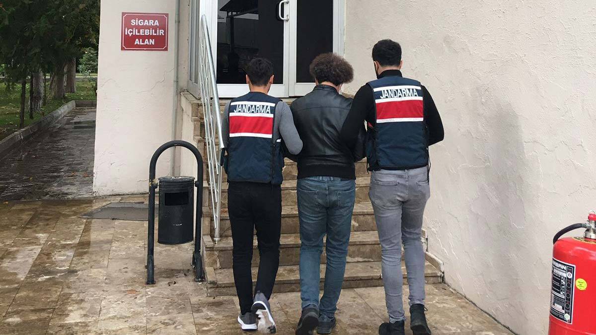 HDP milletvekilinin danışmanı gözaltına alındı