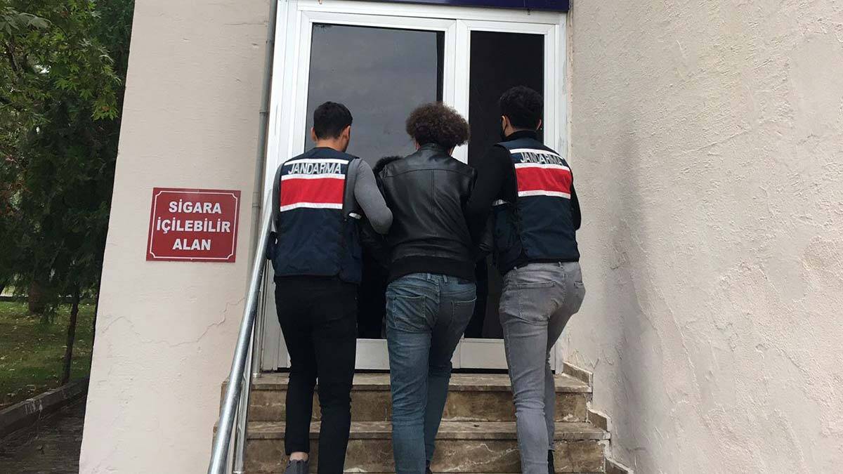 HDP milletvekilinin danışmanı gözaltına alındı