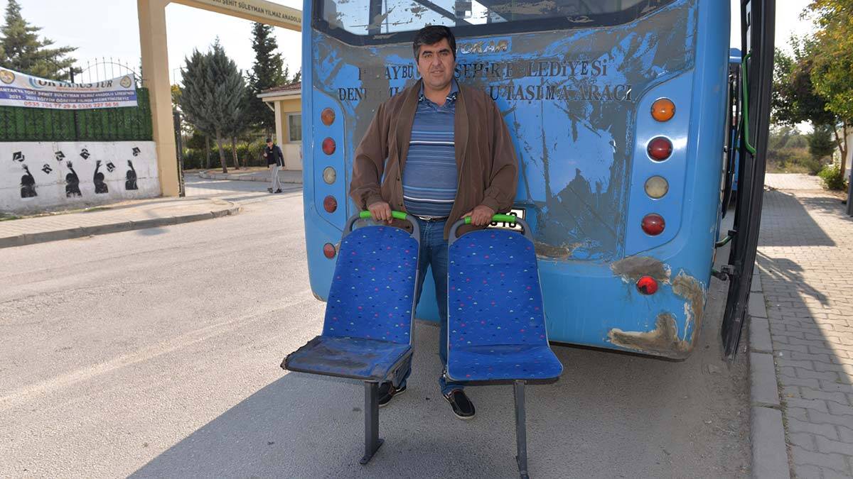 halk otobüsünün çalınan koltukları