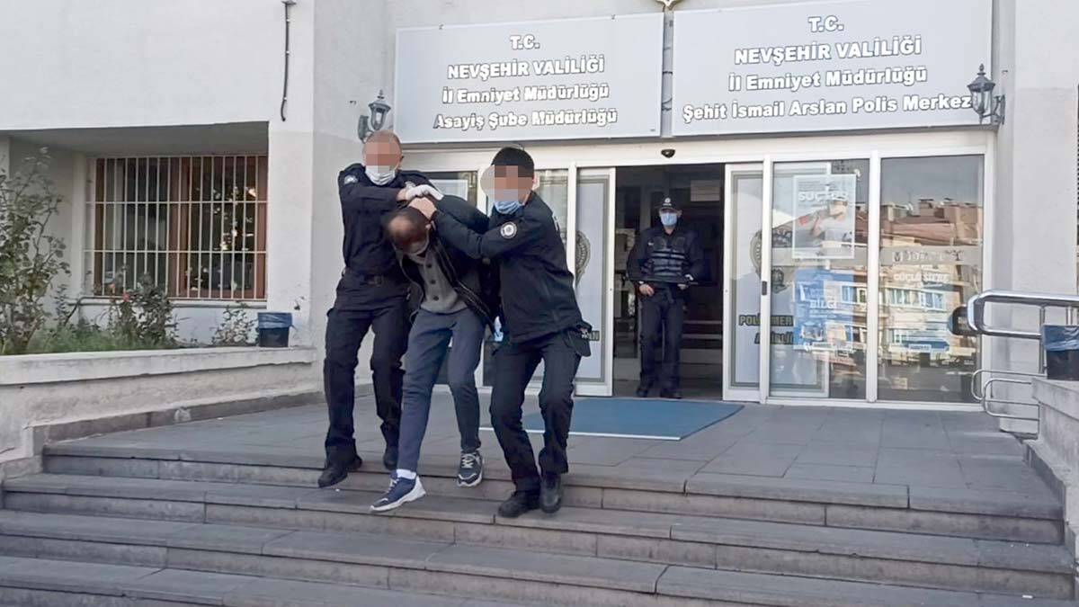 Ali A., emniyetteki işlemlerinin ardından cezaevine teslim edildi.