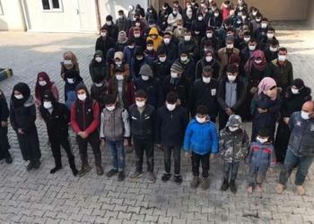 Hatay'da 228 kaçak göçmen yakalandı