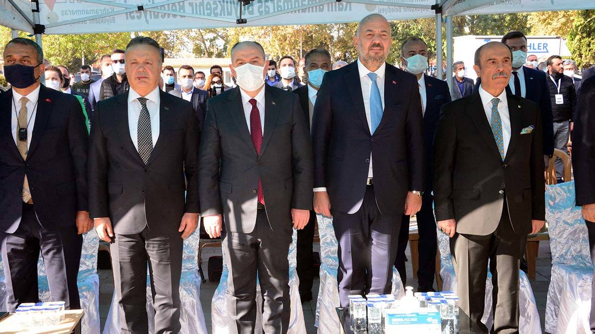 " Bizim hep söylediğimiz bir gerçek, bir sloganımız var; 'Dış ticaret fazlası veren Türkiye'."