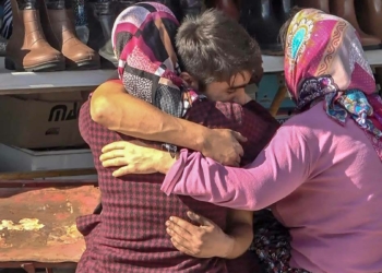 İş yerinde ölü bulundu; yakınları gözyaşına boğuldu