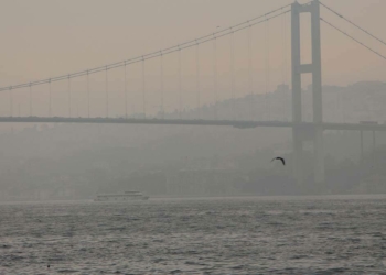 İstanbul Boğazı transit gemi geçişlerine kapatıldı