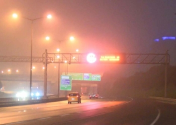 İstanbul'da sis görüş mesafesini düşürdü