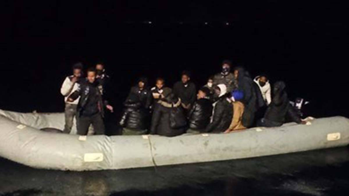 İzmir ve Marmaris'te kaçak göçmenler kurtarıldı