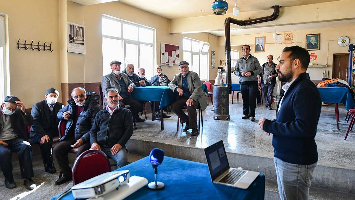 Hayvan üreticilerine eğitim desteği