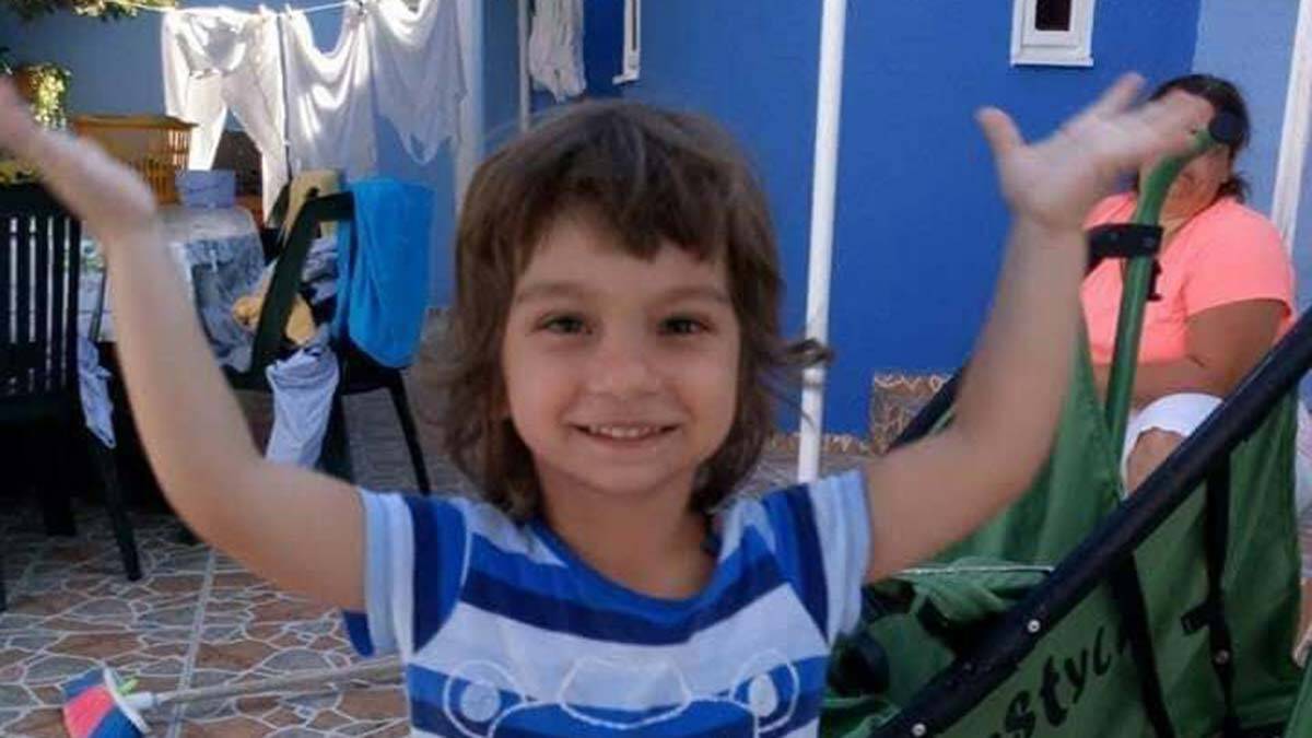 Kanser hastası 7 yaşındaki çocuk hayatını kaybetti_