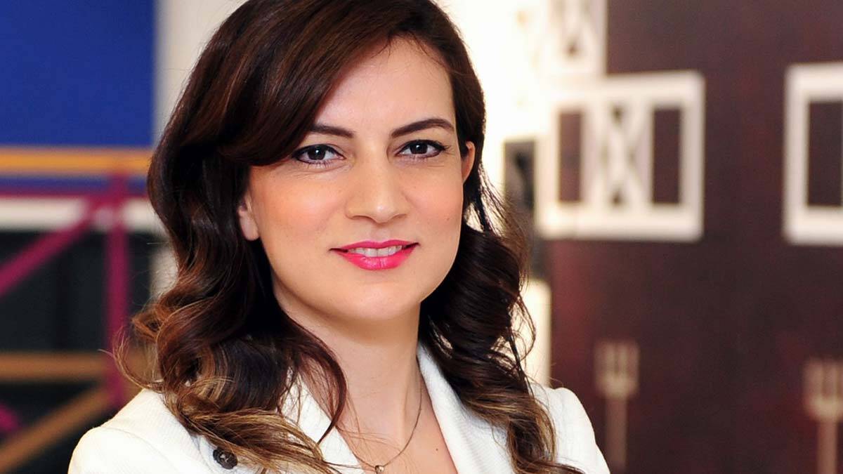 " İstanbul Sanat ve Antika Fuarı’nda olmak keyifli çünkü birçok sanat galerisi ve sanatçıyla aynı ortamı paylaşıyoruz "