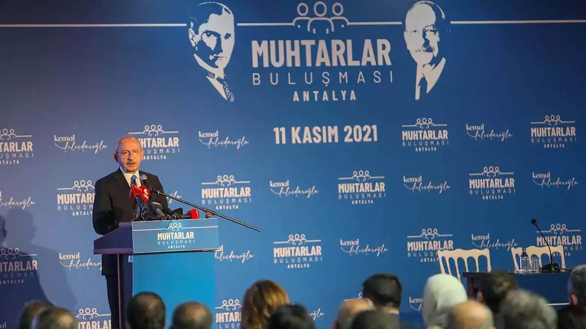 " bu türkiye'ye huzuru, barışı, kardeşliği getireceğiz. Az kaldı, sabredin, türkiye'nin çözülmeyecek sorunları yok. "