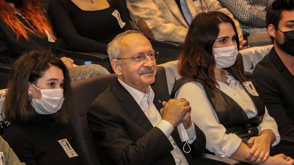 "Mezun olduktan sonra arzu ediyorsa stajını yaptığı fabrikada çalışabilir. "