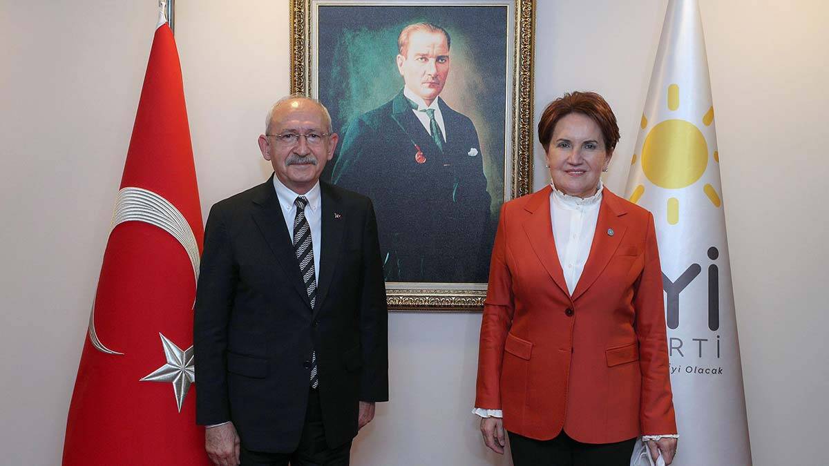 " Toplumun hangi kesimine sorarsanız sorun her yerden bir feryat çıkıyor."