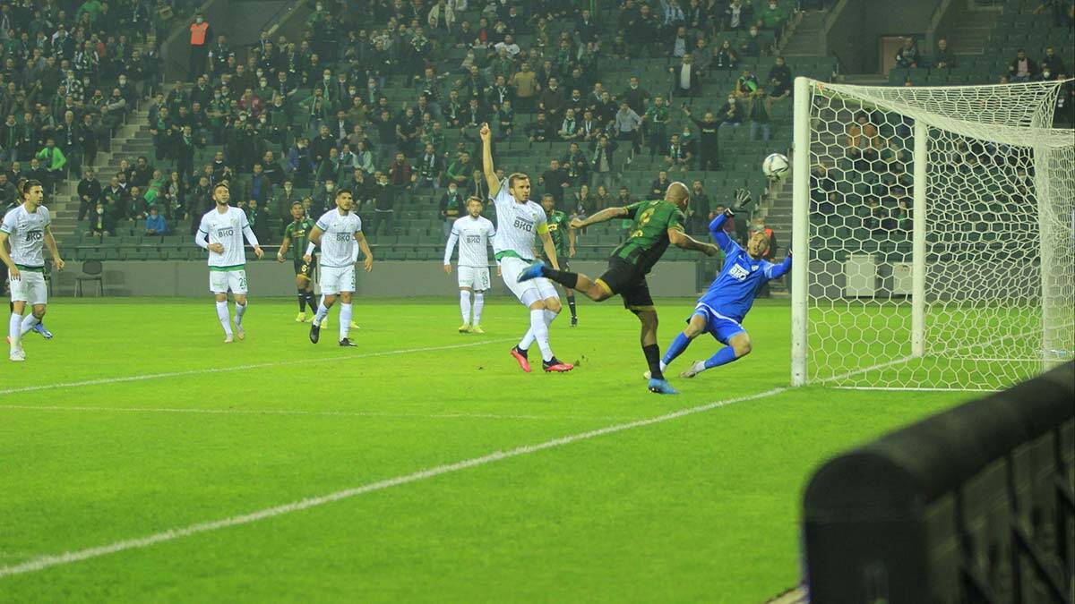 Kocaelispor evinde Bursaspor'u 2-1 yendi