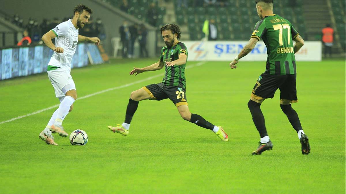 Kocaelispor 2-1'lik skorla kazandı