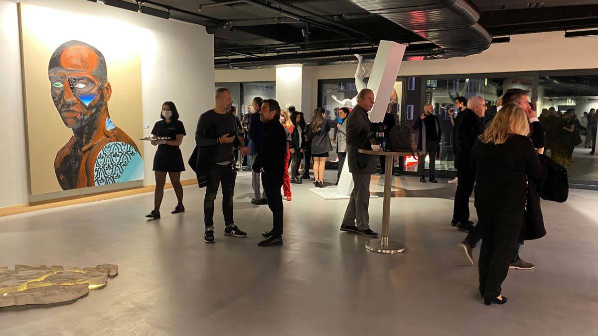 Loft Art'ın açılışı Humona sergisi ile yapıldı