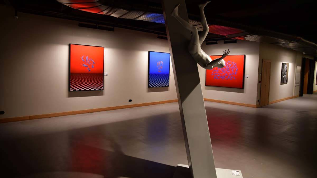 "Bağımsız ve genç sanatçılara hitap edecek bir sanat alanı olmasını hedefledik"