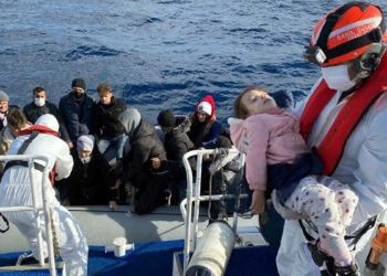 Marmaris'te 142 kaçak göçmen kurtarıldı