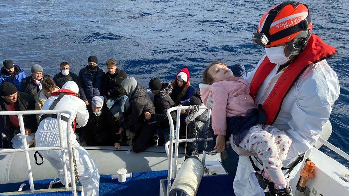 Marmaris'te 142 kaçak göçmen kurtarıldı