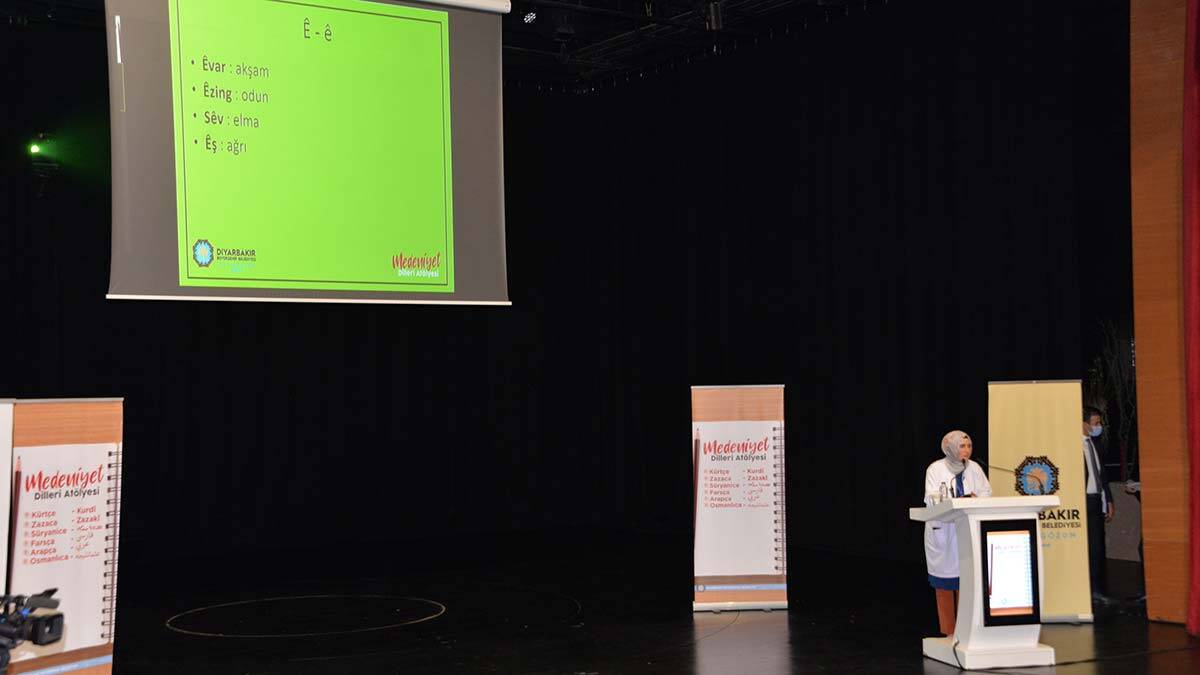 Medeniyet Dilleri Atölyesi'nde yeni dönem başladı