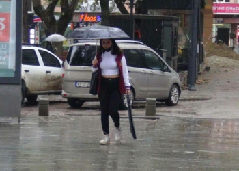 Meteoroloji'den 3 bölge için yağış uyarısı Meteoroloji'den 3 bölge için yağış uyarısı