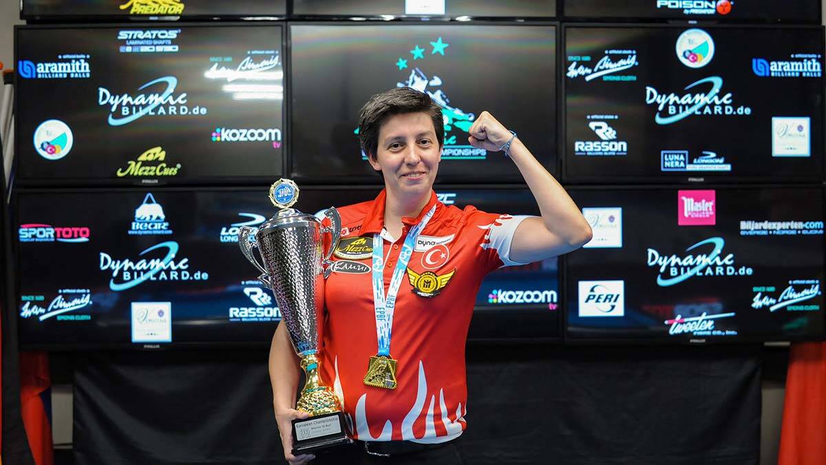 Milli bilardocu Avrupa'da altın madalya kazandı