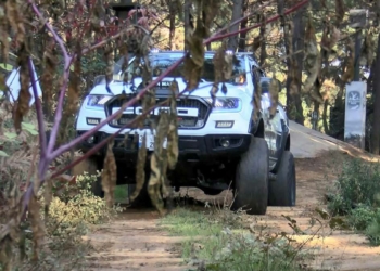 Off-road tutkunları kıyasıya mücadele etti