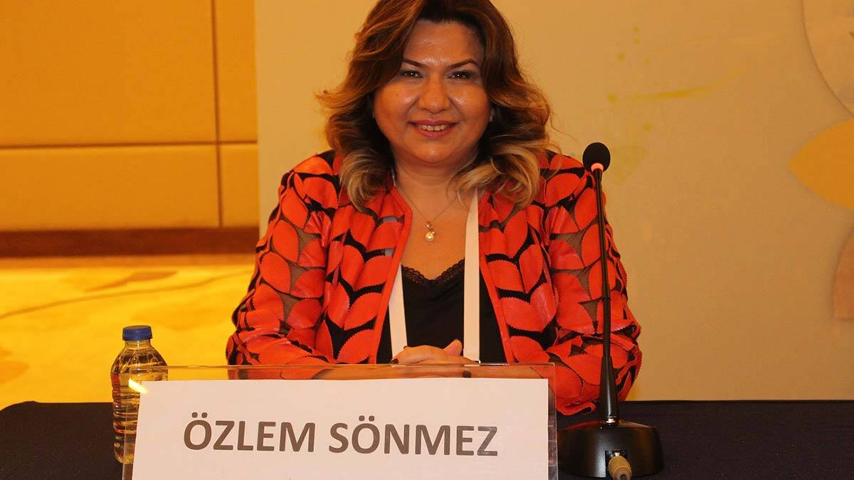 " Tütün ve tütün ürünlerinin kullanılması kesinlikle engellenmesini istiyoruz"