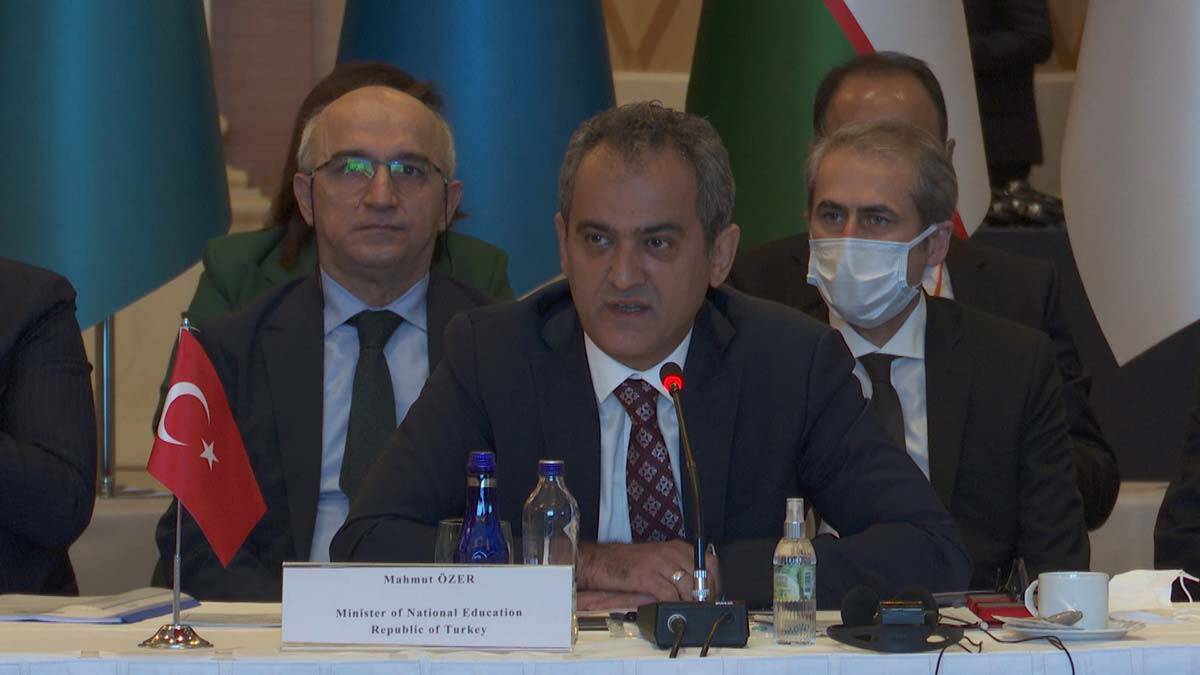 Özer, Türk Konseyi Eğitim Bakanları Toplantısı'nda